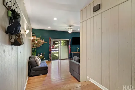 71 Mariner Lane Fox Lake IL 60020