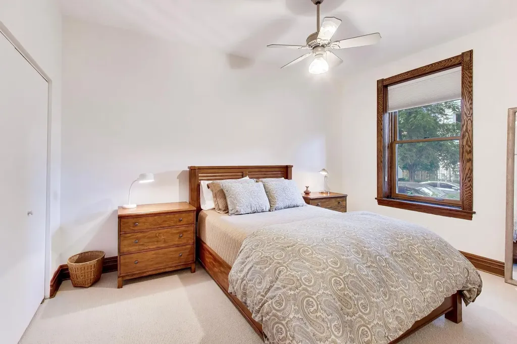 1021 North Hoyne Avenue Chicago IL 60622