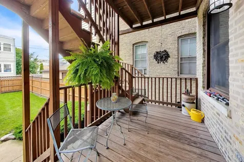 1021 North Hoyne Avenue Chicago IL 60622