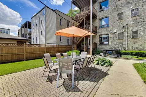 1021 North Hoyne Avenue Chicago IL 60622