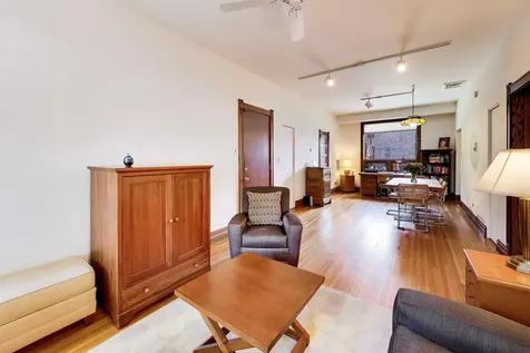 1021 North Hoyne Avenue Chicago IL 60622