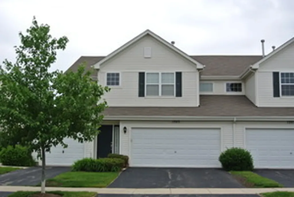 1303 Waverly Drive Volo IL 60020