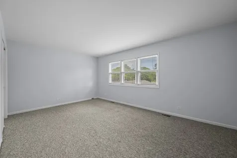 815 East Hintz Road Arlington Heights IL 60004