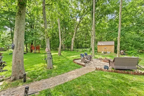 1617 Lake Shore Drive Mahomet IL 61853