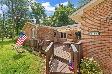 1617 Lake Shore Drive Mahomet IL 61853