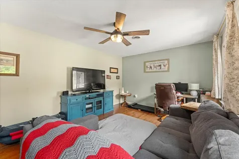 1617 Lake Shore Drive Mahomet IL 61853