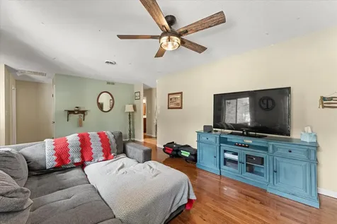 1617 Lake Shore Drive Mahomet IL 61853