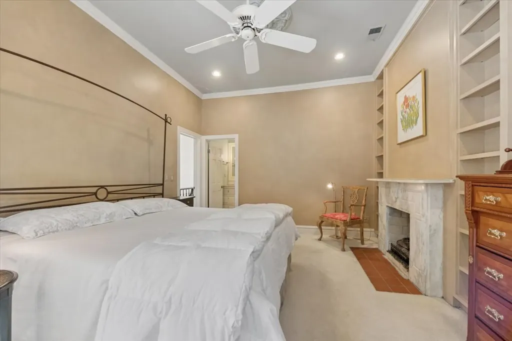818 South Bishop Street Chicago IL 60607