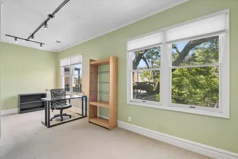 818 South Bishop Street Chicago IL 60607