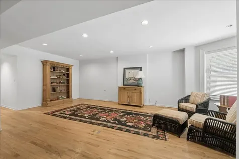 818 South Bishop Street Chicago IL 60607