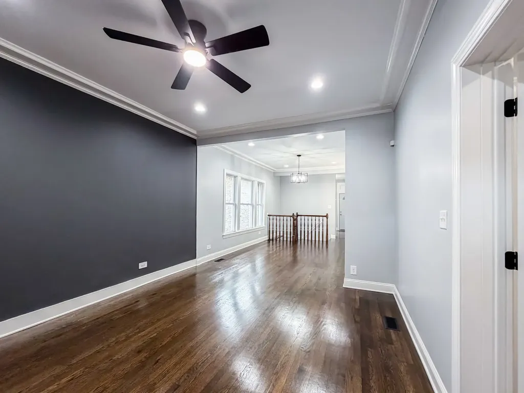 7618 South Carpenter Street Chicago IL 60620