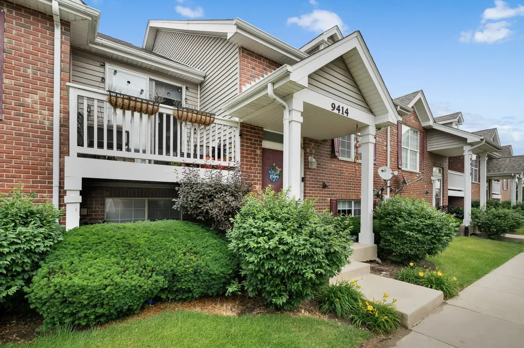 9414 Taylor Court Orland Park IL 60467