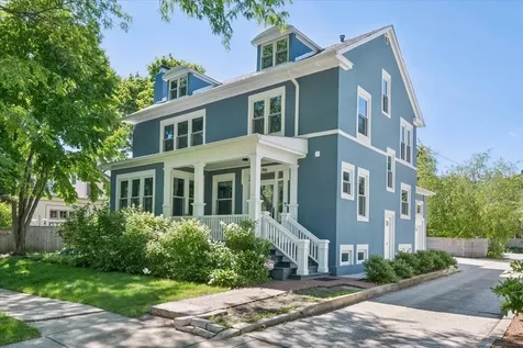 712 Ingleside Place Evanston IL 60201