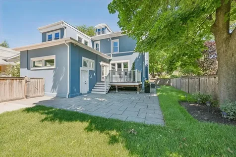 712 Ingleside Place Evanston IL 60201