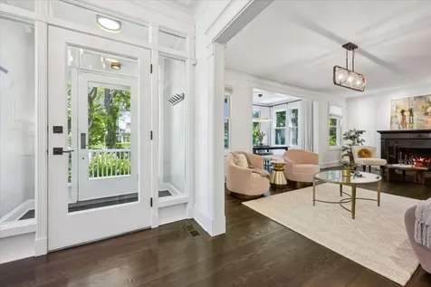 712 Ingleside Place Evanston IL 60201