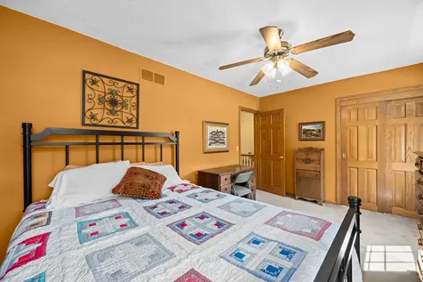 8513 17TH Street W Rock Island IL 61201