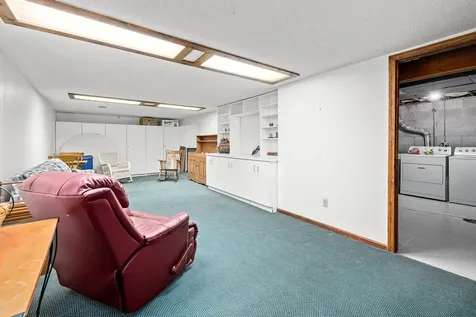 8513 17TH Street W Rock Island IL 61201