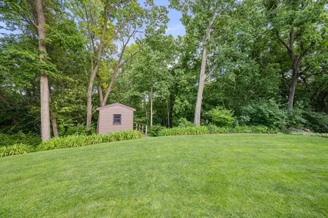 8513 17TH Street W Rock Island IL 61201
