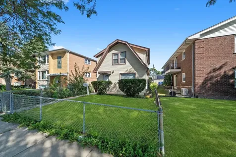 6040 West 79th Street Burbank IL 60459
