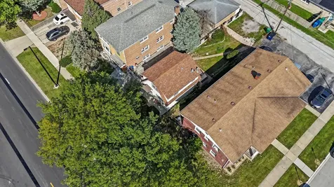 6040 West 79th Street Burbank IL 60459