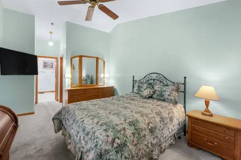 4548 Vista Drive Island Lake IL 60042