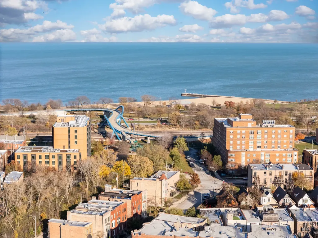 4105 South Drexel Boulevard Chicago IL 60653