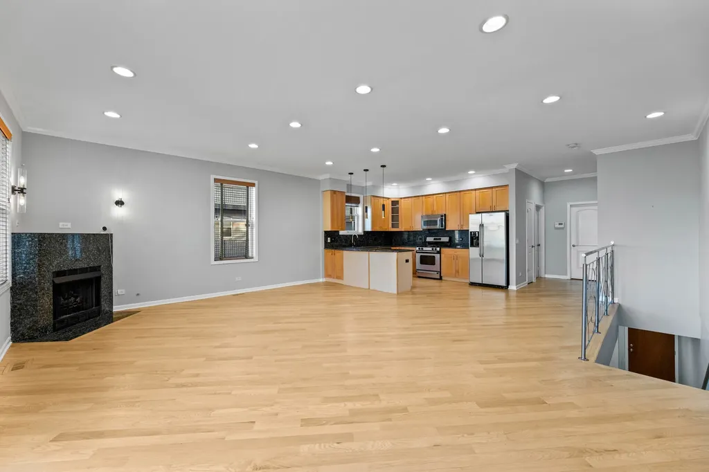 4105 South Drexel Boulevard Chicago IL 60653