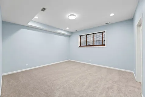 4105 South Drexel Boulevard Chicago IL 60653