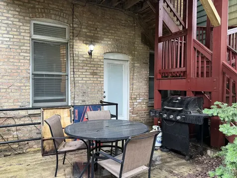 1026 West Roscoe Street Chicago IL 60657