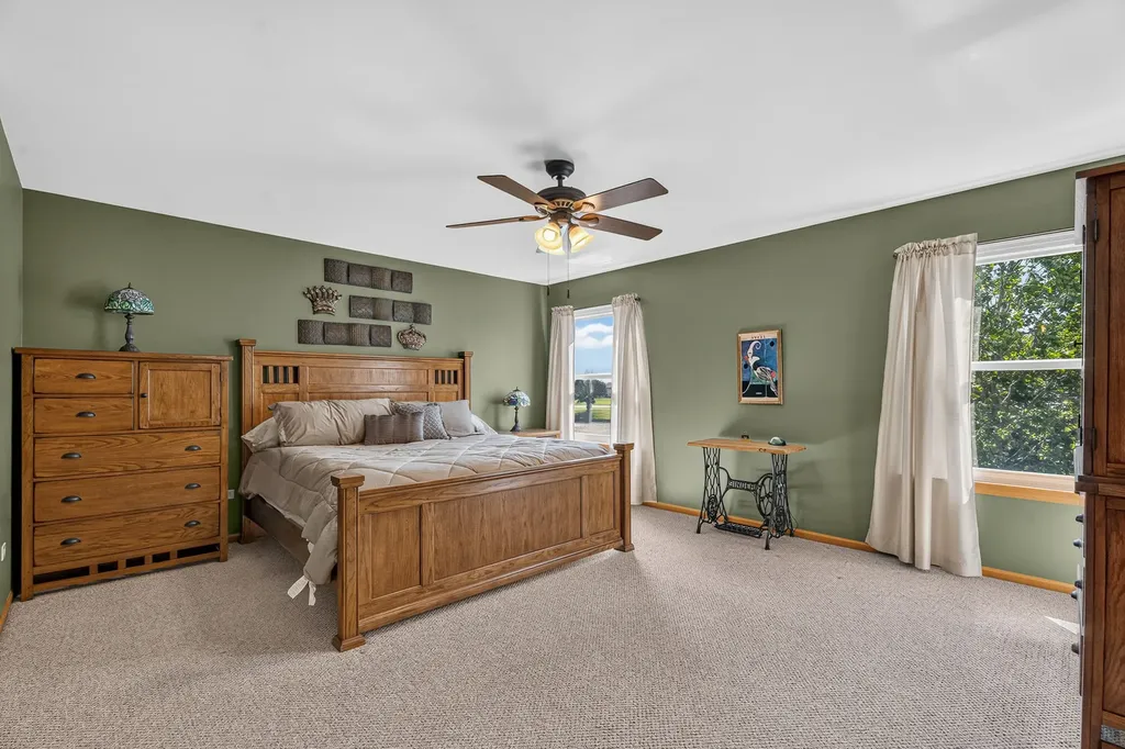 16542 Eastlake Parkway Lockport IL 60441