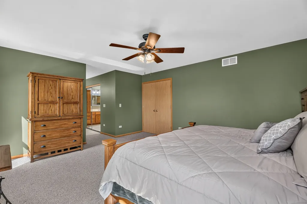 16542 Eastlake Parkway Lockport IL 60441