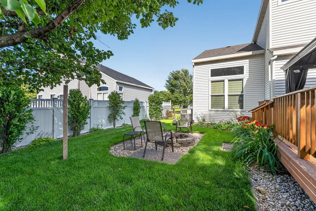 16542 Eastlake Parkway Lockport IL 60441