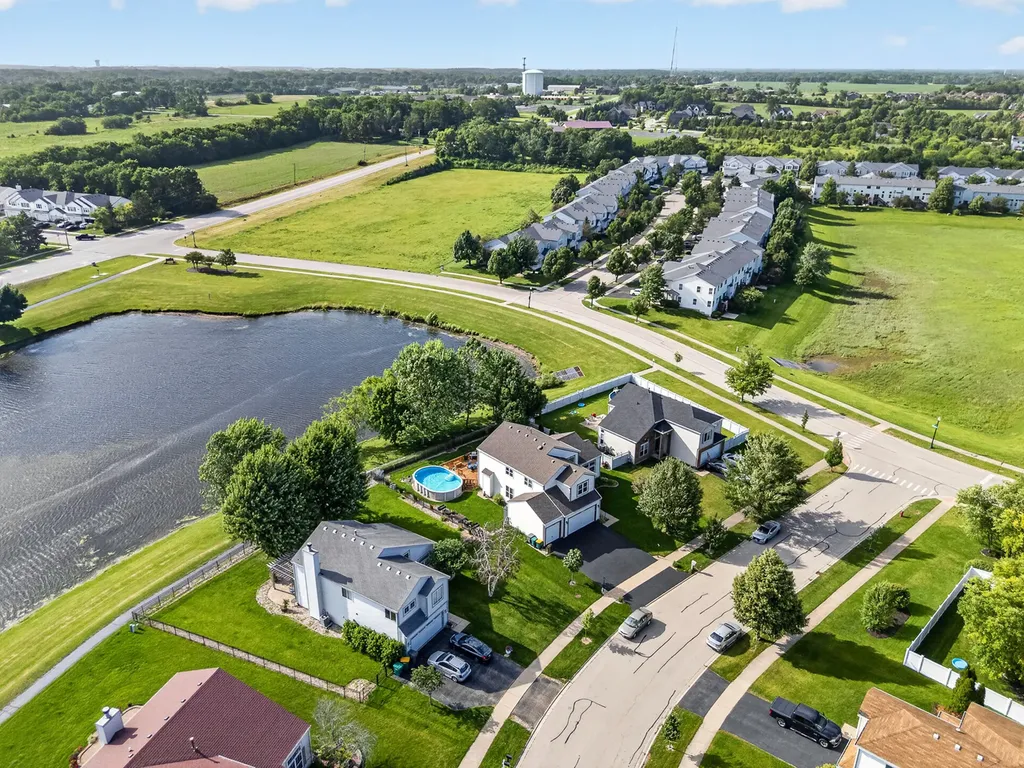 16542 Eastlake Parkway Lockport IL 60441
