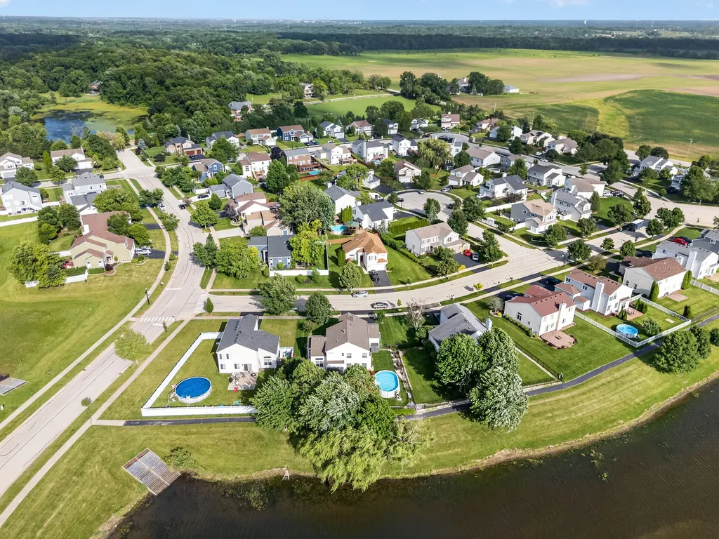 16542 Eastlake Parkway Lockport IL 60441