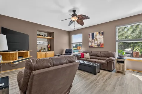 16542 Eastlake Parkway Lockport IL 60441