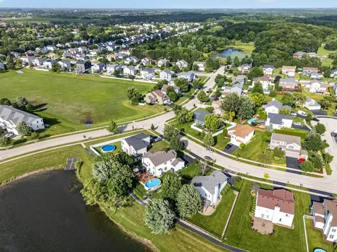 16542 Eastlake Parkway Lockport IL 60441