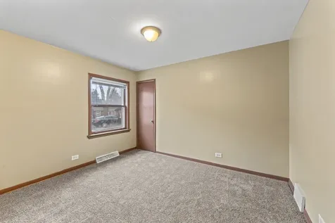 13904 South Tracy Avenue Riverdale IL 60827