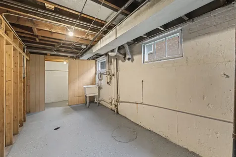13904 South Tracy Avenue Riverdale IL 60827