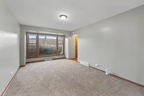 13904 South Tracy Avenue Riverdale IL 60827