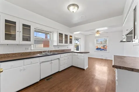 16426 Shirley Court South Holland IL 60473