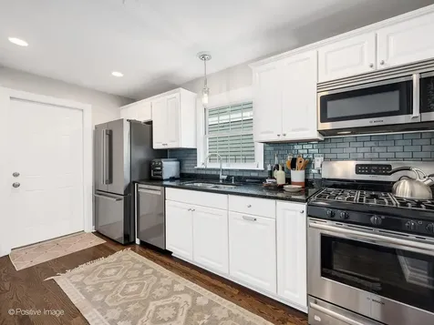 541 East Hickory Street Hinsdale IL 60521