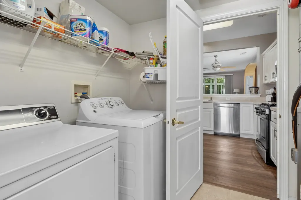 13243 Sierra Glen Road Huntley IL 60142