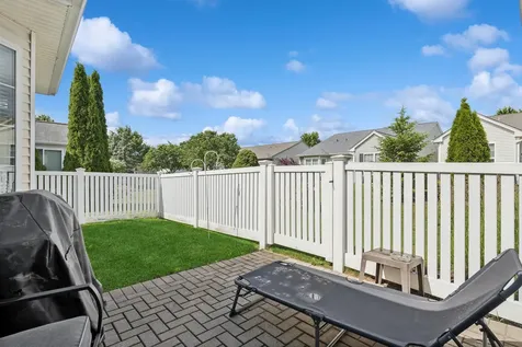 13243 Sierra Glen Road Huntley IL 60142