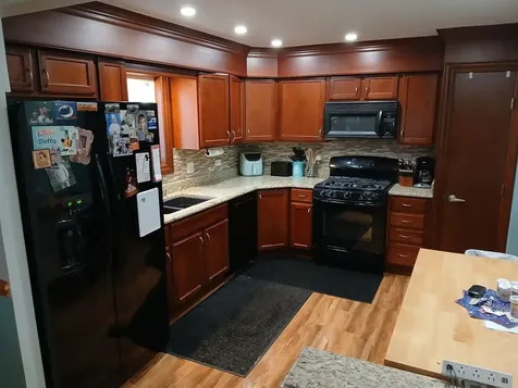 11323 South Roberts Road Palos Hills IL 60465