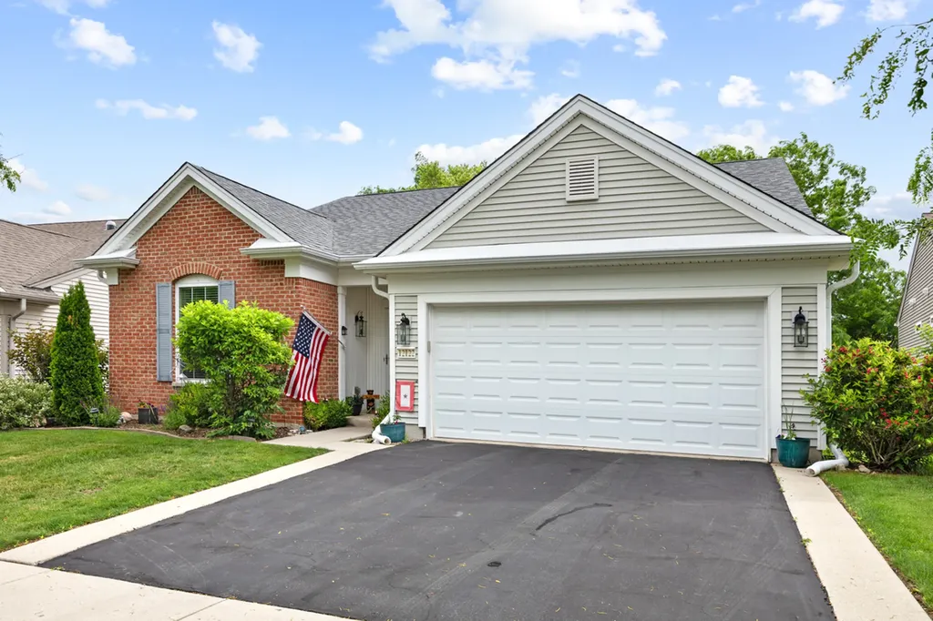 12122 Latham Trail Huntley IL 60142