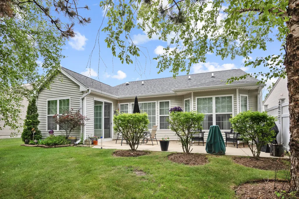 12122 Latham Trail Huntley IL 60142