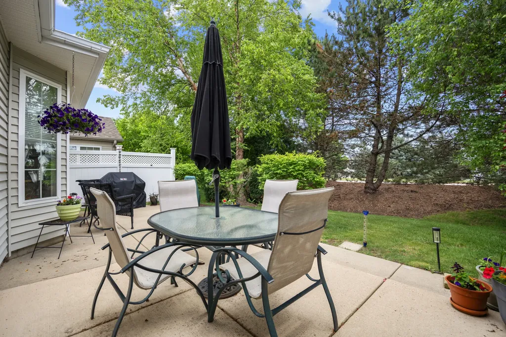 12122 Latham Trail Huntley IL 60142
