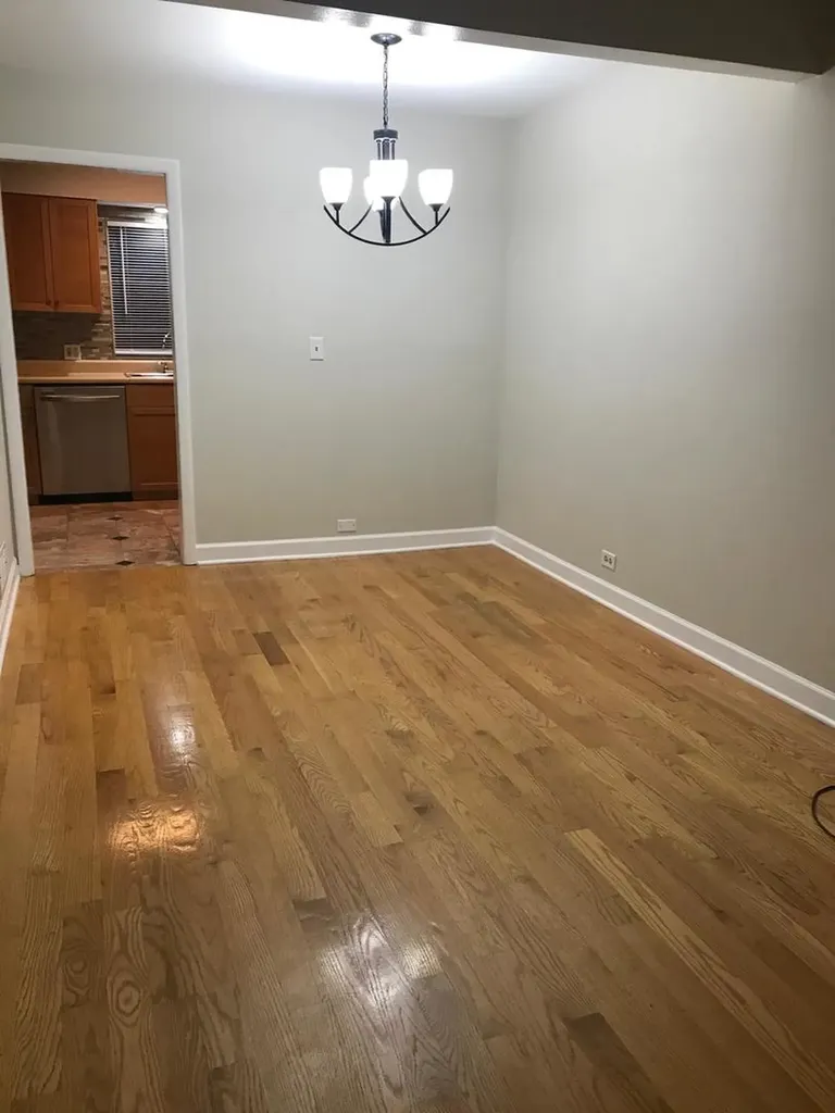 629 Breakers Point Schaumburg IL 60194