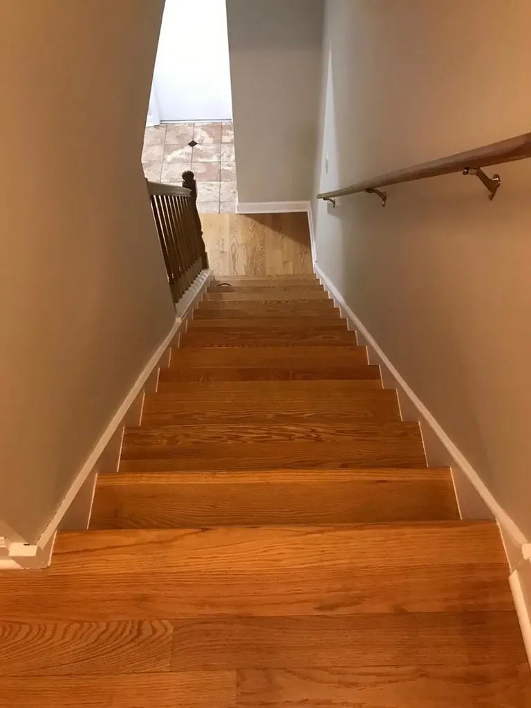 629 Breakers Point Schaumburg IL 60194