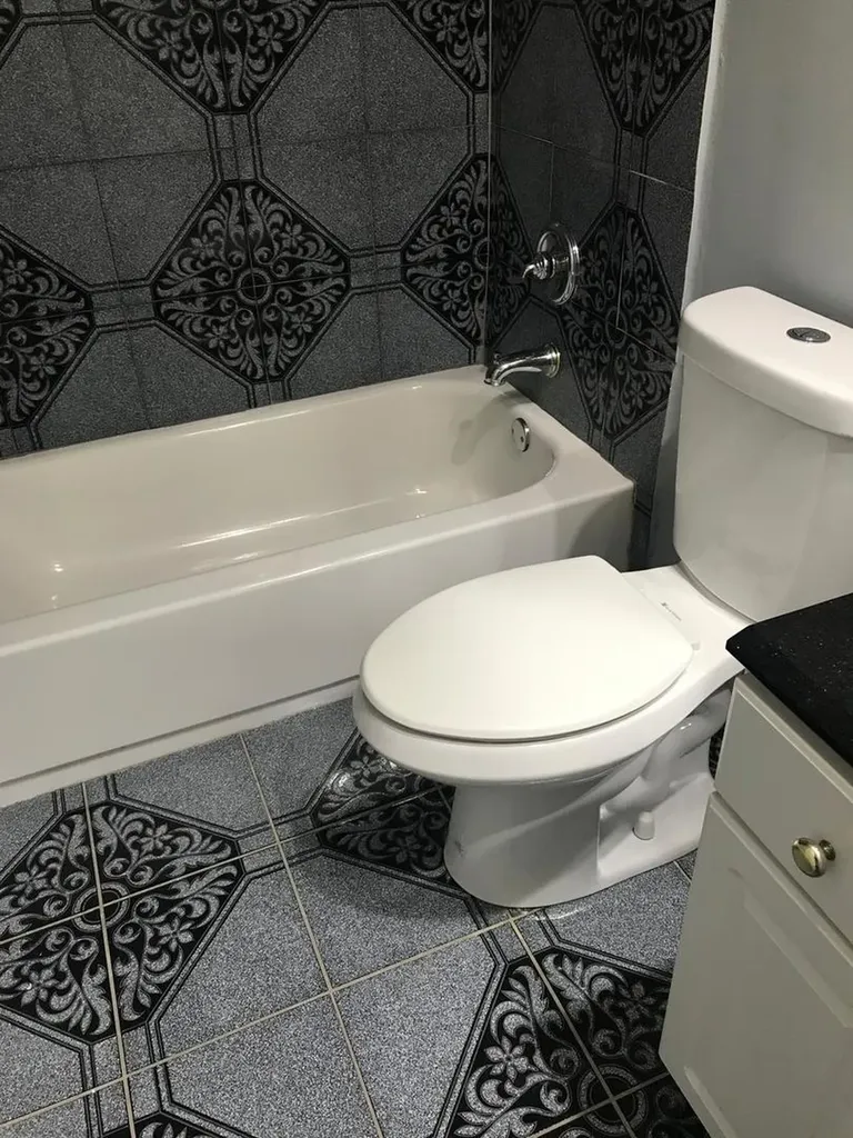 629 Breakers Point Schaumburg IL 60194